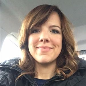 Meet your Posher, Carla